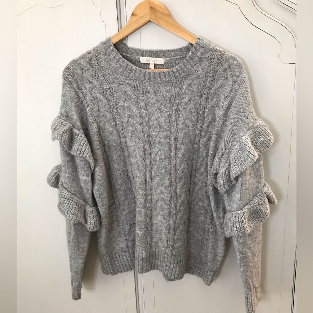WAYF gray ruffle sleeve detail poly/mohair sweater Size M